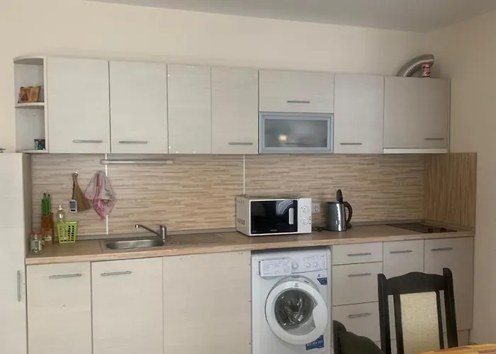 Balkan Breeze 7 - Rey&mar Σάνι Μπιτς